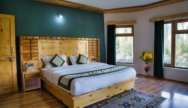 Semba Retreat in Hunder