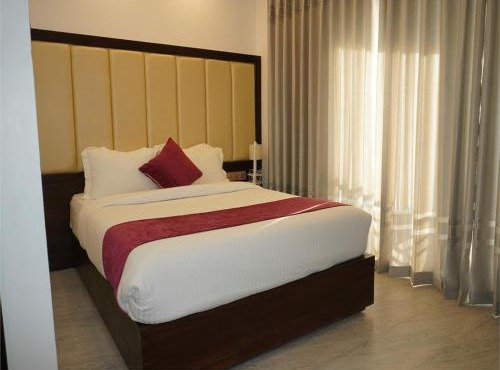 Shada Pathor Hotel & Resort
