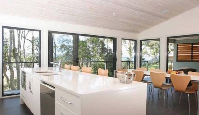 Shearwater - located at Batemans Bay.. Beachfront in Surf Beach