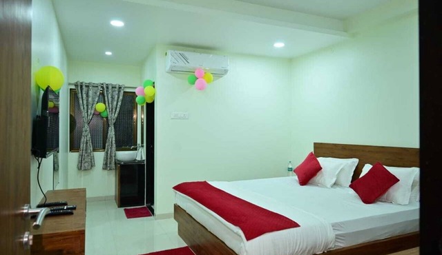 Shelke Mama's Lodging & Resorts