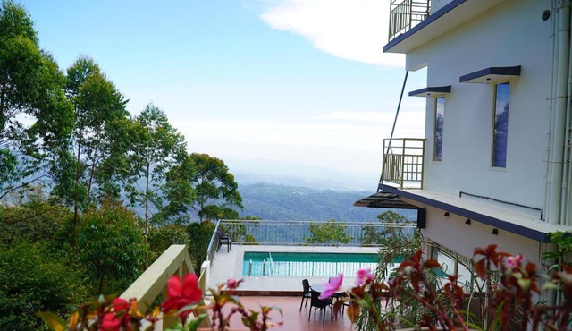 Sky Elanza with Swimming Pool