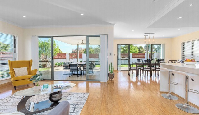 Space for Everyone - Quiet Family Retreat in Karrinyup
