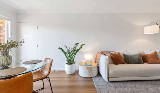 Spacious Apartment Near Cronulla Beach in Cronulla