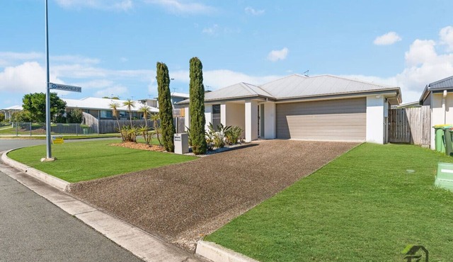 Spacious Oasis in Pimpama in Pimpama