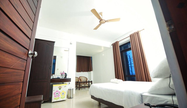 SS Beach Resort