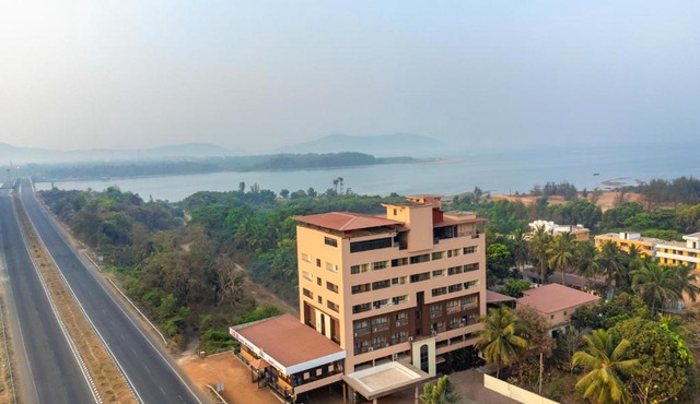 Sterling Karwar