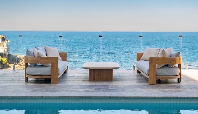 Stunning 4BR Waterfront House w/pool in Sth Coogee in Maroubra