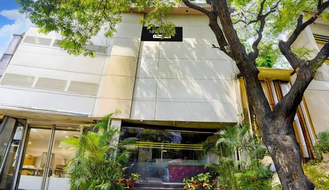Super Townhouse Andheri Sakinaka Metro