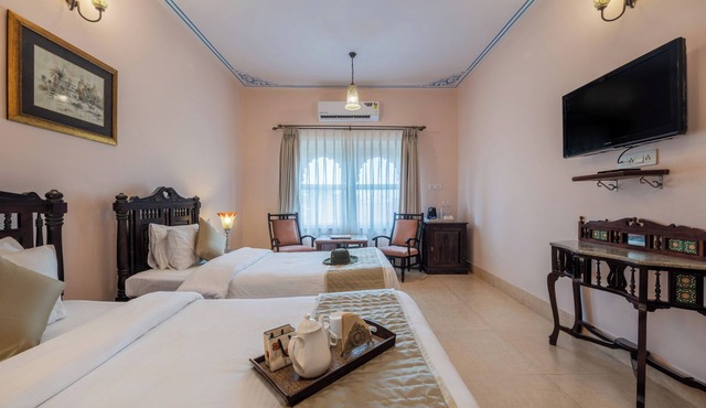 Suryaa Villa - A City Centre Hotel
