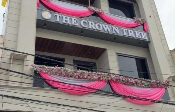 the crown tree in Rāmpur