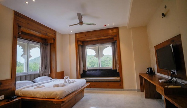 The Ekling Garh Hotel & Resort