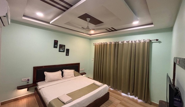 The Leisure Cave Arambol Goa