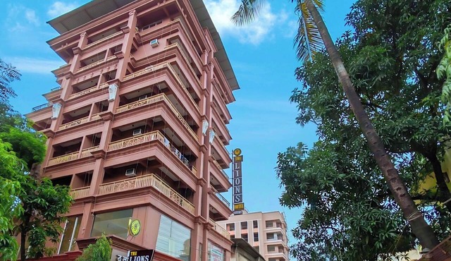 The Lions Hotel