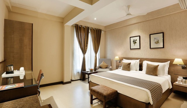 The Manor Bareilly Hotel in Bareilly