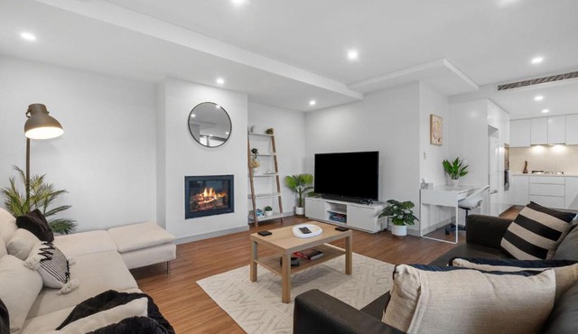 The Pymble Residence Modern Comfort & Prime Location in Pymble