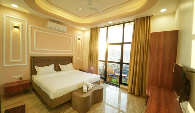 The Royal Riviera Resort & stay