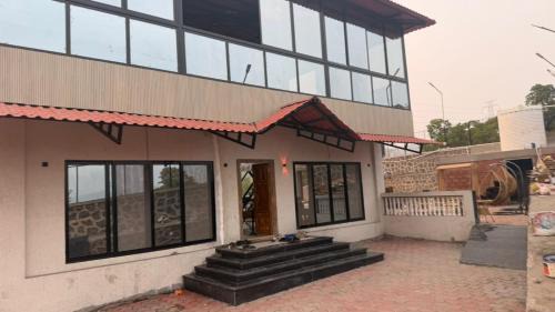 The Sixth Abode Farms 5 BHK Villa with Swimming Pool, Turf, Lawn & Indoor Games- Khopoli