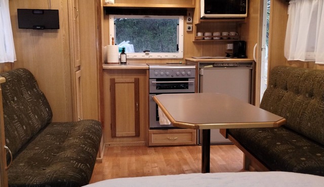 The Van. Off grid, self contained and toasty warm. 5 minutes to Hahndorf. in Mylor