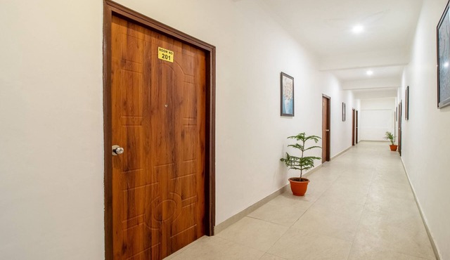 Treebo Shree Krishnam Residency