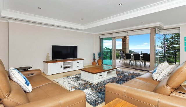 Unit 18 - 3 Bed Part Ocean View in TERRIGAL