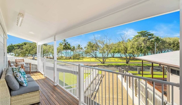 Unit 2 (Barry) Beachside Mackay in Mackay