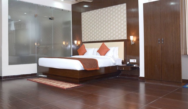 Vaishnavi Clarks Inn Buxar