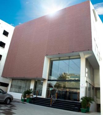 Veronica Hotel