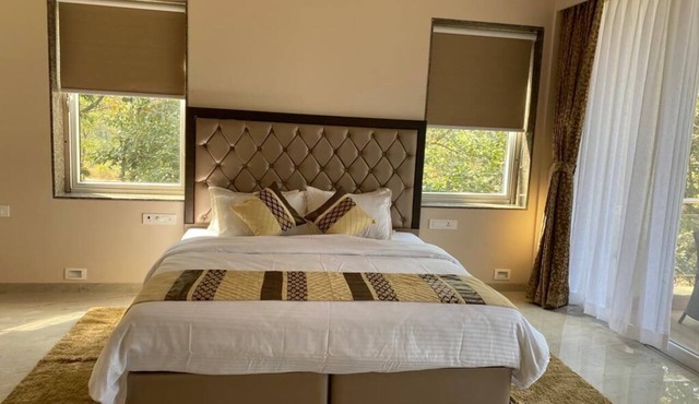 Villa Marley - Come Experience the Beauty of Nature in Luxury in Khalapur
