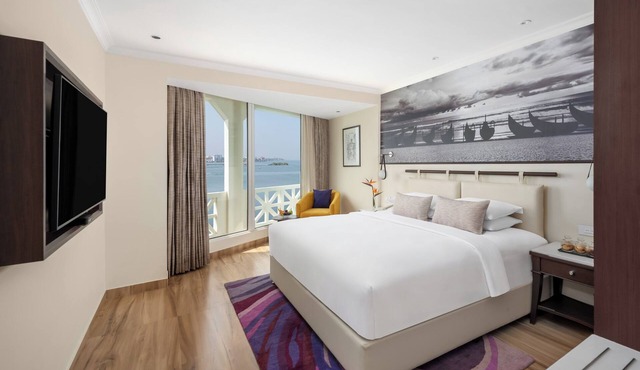 Vivanta Ernakulam, Marine Drive