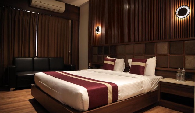 Vivotel Hotel Surat