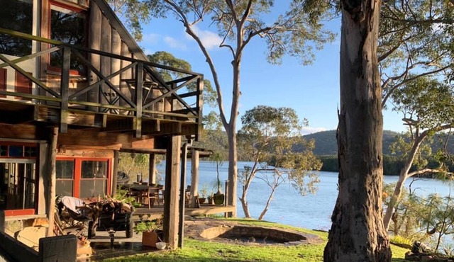 Warami River Cottage - Waterfront, Private Pontoon, Pool, Games Room & more! in Singletons Mill