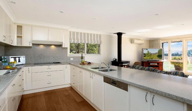 Warrington Park in Berrima
