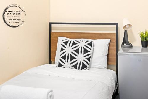 Well-Located Single Room in Auburn - Near Station and Shops - Shared Bathroom in Sydney