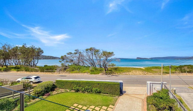 WhataView @ Umina Beach in UMINA BEACH