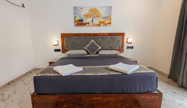 White Tree Resort