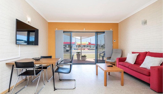 Windsurfer Beach Chalet 4 in Lancelin