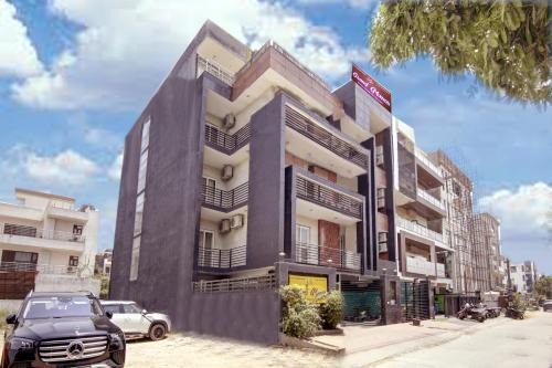 Xenious Grand Manor, Golf Course Extension Road, Gurugram