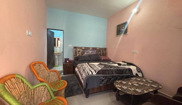 Yash Homestay Huddu
