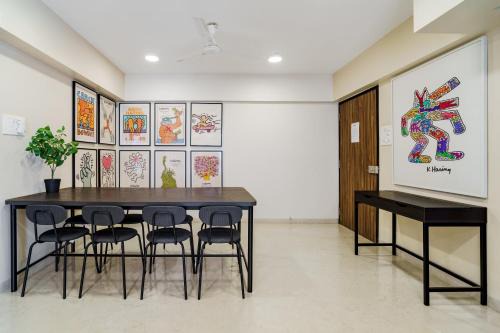 Zen A - Private Room in 3BHK