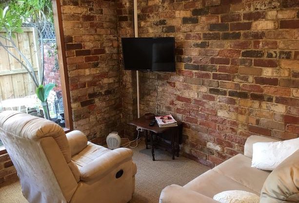Gorgeous studio 2 minutes from the heart of Subiaco in Perth