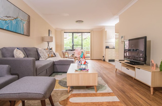 True Comfort! 3bed2bath APT near Ashfield Station! in Ashfield