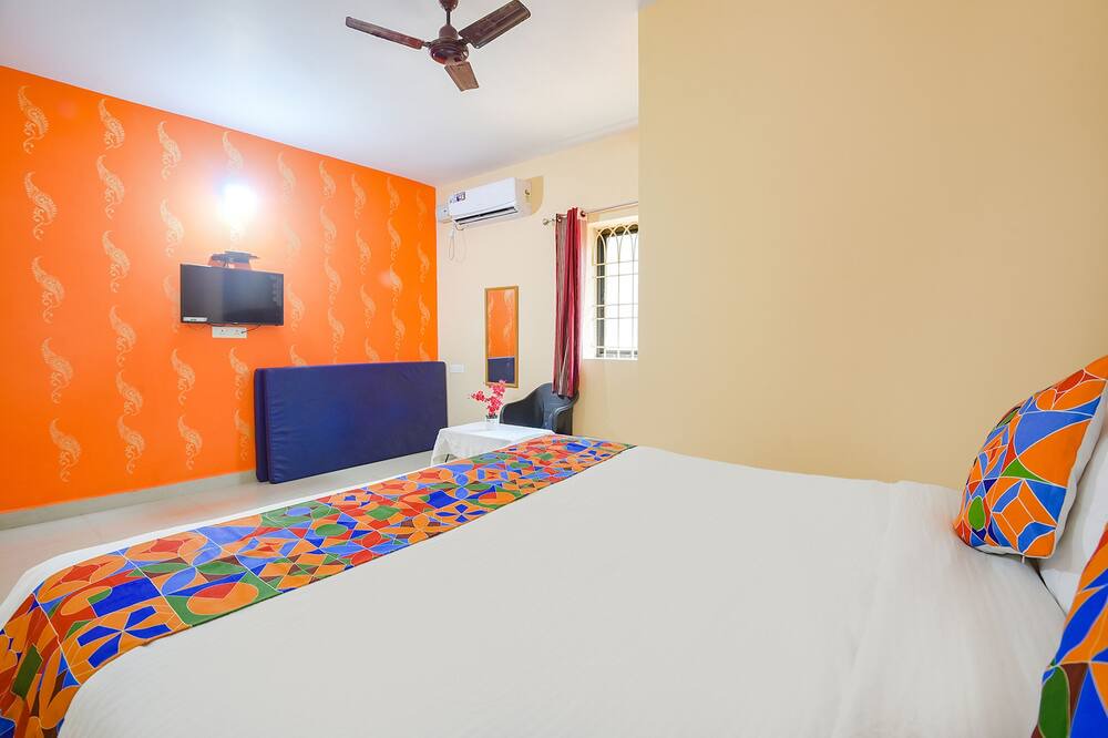 Nagoa Hotel | FabExpress Yash Prapti, Saligao