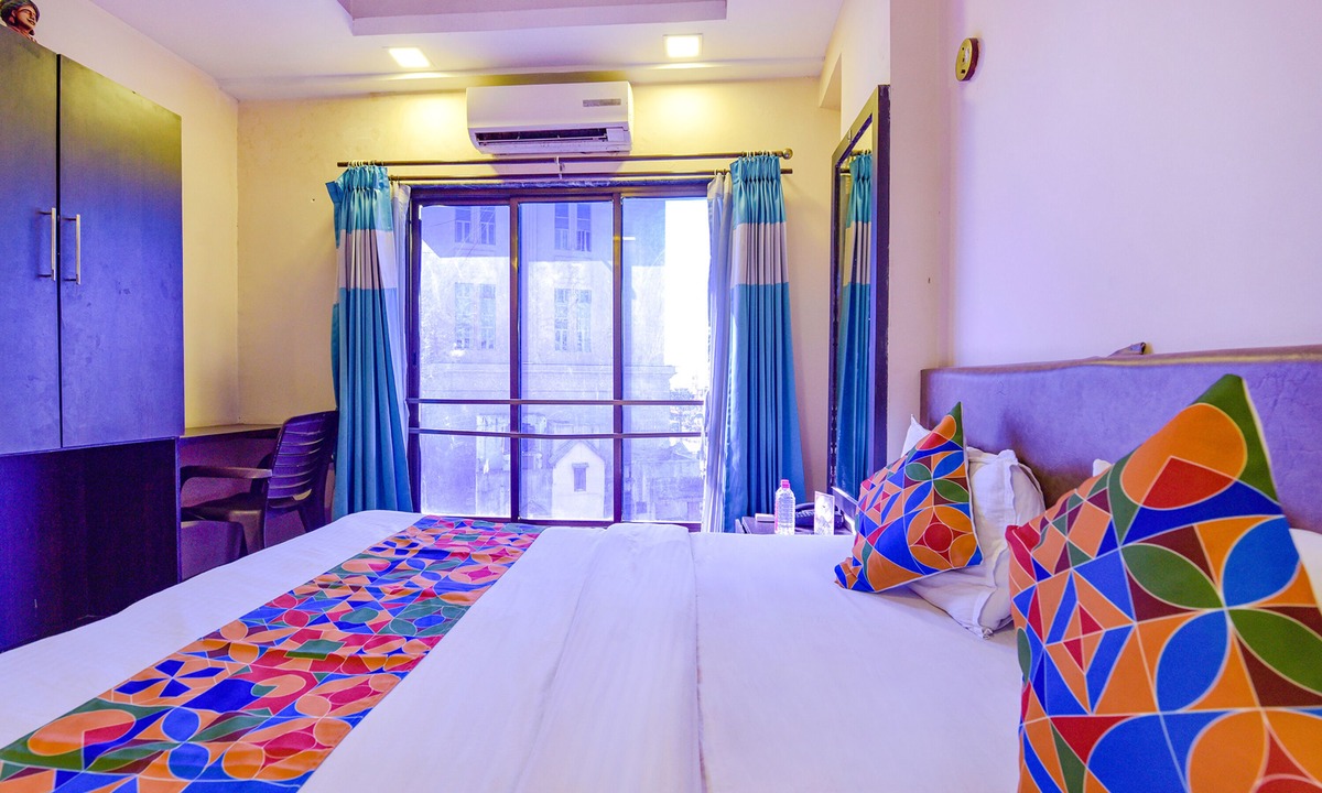 Vadodara Hotel | FabHotel Teliko Silver