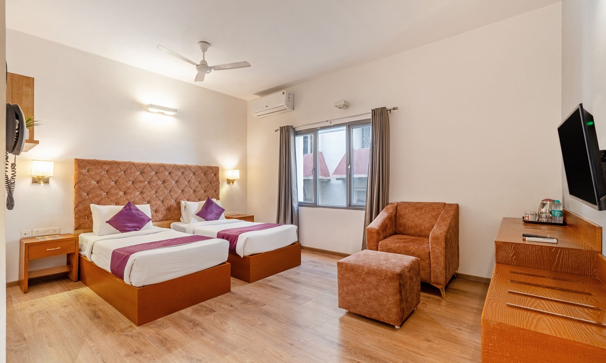 Kondapur Hotel | Monday Hotels Hitec City