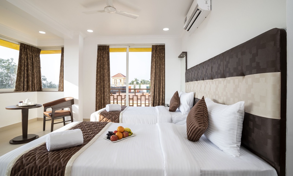 Calangute Hotel | Sairaj Beach Resort