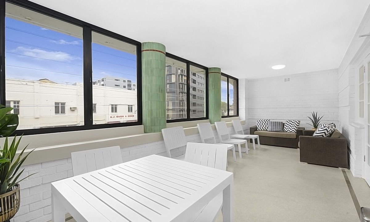 Homebush Hotel | Horse and Jockey Hotel Homebush