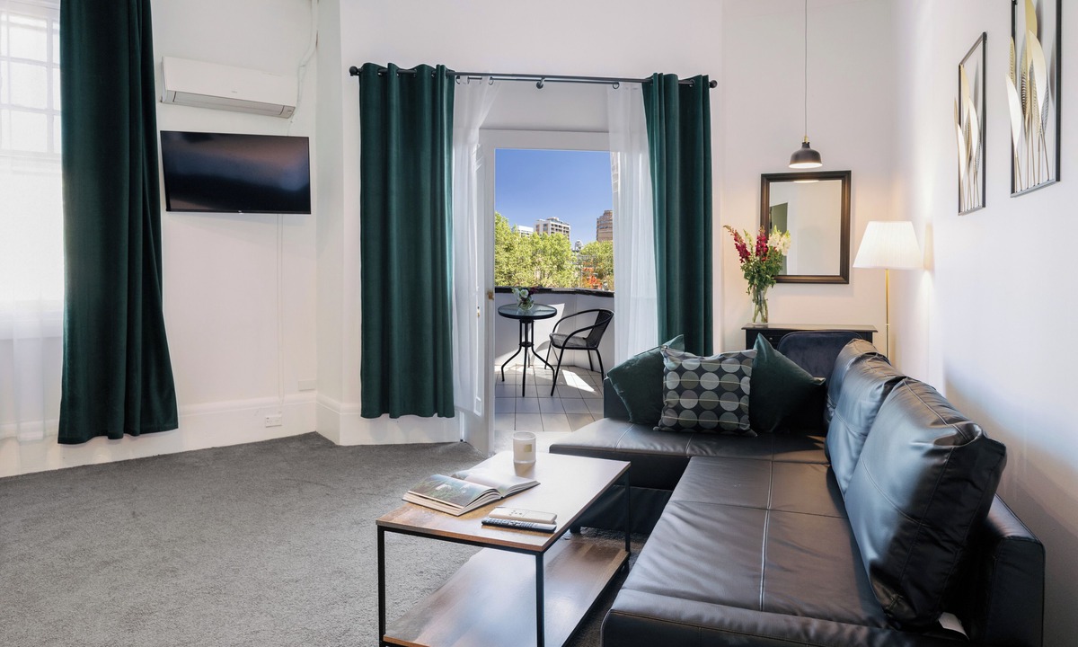 Darlinghurst Hotel | City Budget Hotel