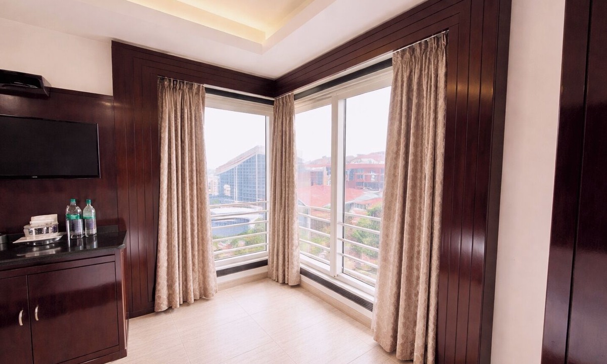 Puri Hotel | Hotel GR Palace - Sea View & Pool