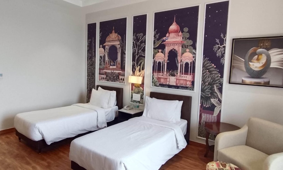 Kota Hotel | Mukundra Sarovar Premiere Kota