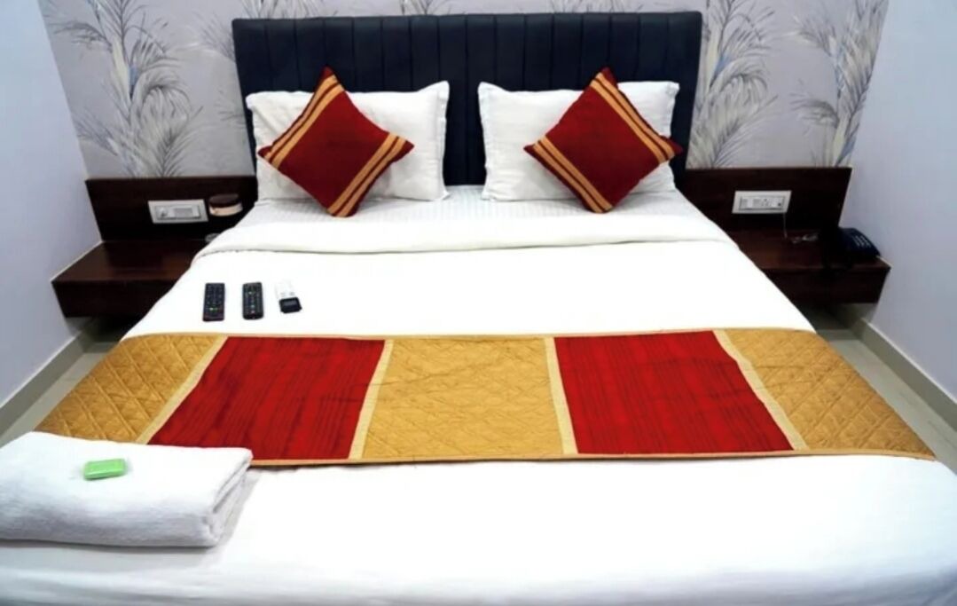 Bastar Hotel | Hotel Laxmi Palace